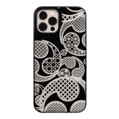 【Web限定】Air Jacket “kiriko” for iPhone12 / iPhone12 Pro 三つ巴 (ピアノブラック)