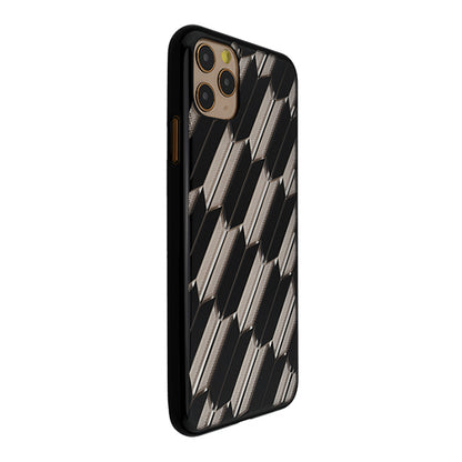 【Web限定】Air Jacket “kiriko” for iPhone11 Pro Max 矢絣 (ピアノブラック)