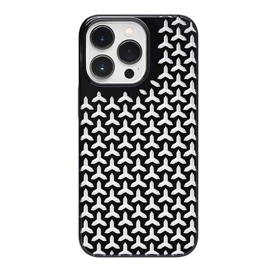 【Web限定】Air Jacket "kiriko" for iPhone 13 Pro 毘沙門亀甲 (ピアノブラック)