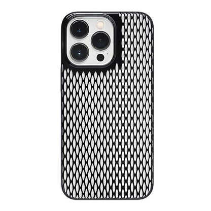 【Web限定】Air Jacket "kiriko" for iPhone 13 Pro 米つなぎ (ピアノブラック)