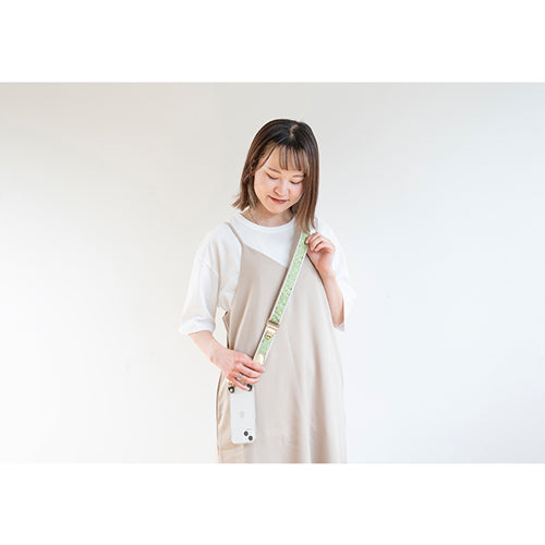 【WEB限定】P.S.SHOULDER STRAP【西陣織】 ぶどう唐草（鶸色）（縁ベージュ）